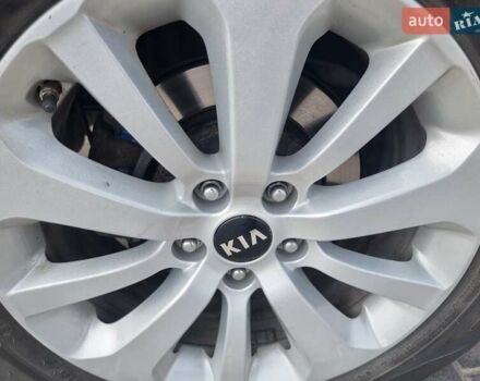 Белый Киа Соренто, объемом двигателя 2.2 л и пробегом 145 тыс. км за 25000 $, фото 20 на Automoto.ua
