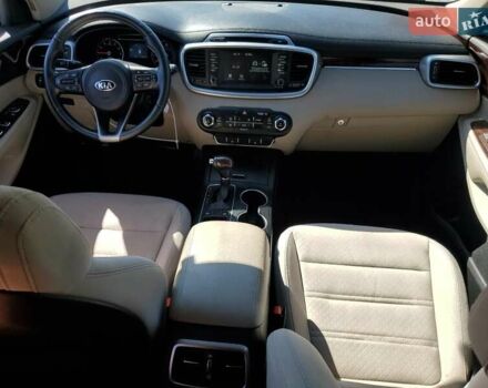 Білий Кіа Соренто, об'ємом двигуна 2.4 л та пробігом 79 тис. км за 10850 $, фото 8 на Automoto.ua