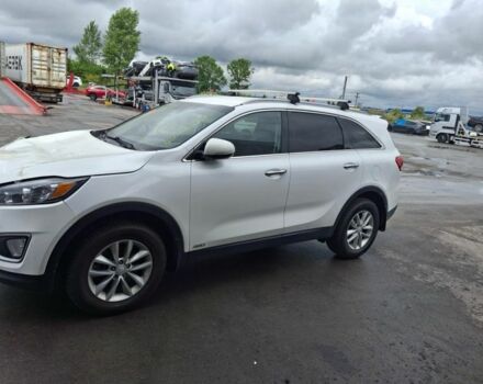 Білий Кіа Соренто, об'ємом двигуна 2.4 л та пробігом 118 тис. км за 16700 $, фото 12 на Automoto.ua