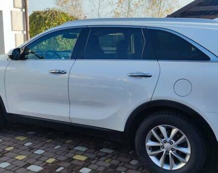 Білий Кіа Соренто, об'ємом двигуна 2.4 л та пробігом 126 тис. км за 17900 $, фото 23 на Automoto.ua