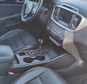 Білий Кіа Соренто, об'ємом двигуна 2.4 л та пробігом 126 тис. км за 17900 $, фото 13 на Automoto.ua