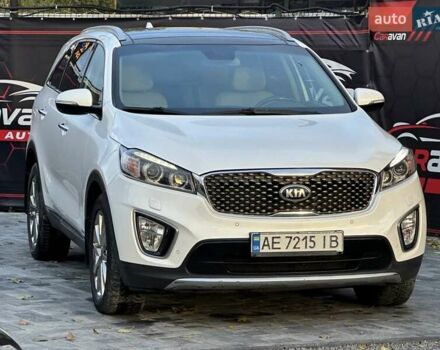 Білий Кіа Соренто, об'ємом двигуна 2.2 л та пробігом 205 тис. км за 22999 $, фото 2 на Automoto.ua