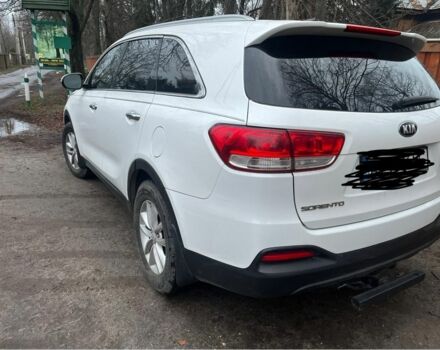 Белый Киа Соренто, объемом двигателя 2.4 л и пробегом 152 тыс. км за 14428 $, фото 4 на Automoto.ua