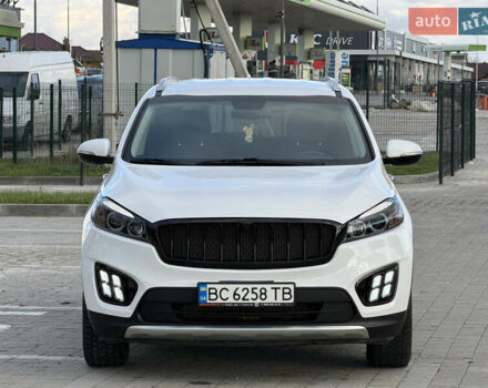 Белый Киа Соренто, объемом двигателя 3.3 л и пробегом 83 тыс. км за 14900 $, фото 1 на Automoto.ua