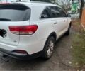 Белый Киа Соренто, объемом двигателя 2.4 л и пробегом 152 тыс. км за 14428 $, фото 5 на Automoto.ua