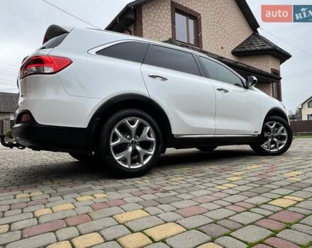 Белый Киа Соренто, объемом двигателя 2.2 л и пробегом 207 тыс. км за 22350 $, фото 51 на Automoto.ua