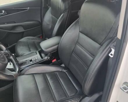 Белый Киа Соренто, объемом двигателя 2.2 л и пробегом 145 тыс. км за 25000 $, фото 29 на Automoto.ua