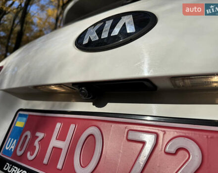 Белый Киа Соренто, объемом двигателя 2.2 л и пробегом 183 тыс. км за 23600 $, фото 31 на Automoto.ua