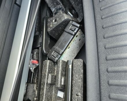 Белый Киа Соренто, объемом двигателя 0 л и пробегом 183 тыс. км за 23719 $, фото 20 на Automoto.ua