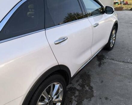 Киа Соренто 2016 в Одессе на Automoto.ua Белый Киа Соренто, объемом двигателя 2 л и пробегом 144 тыс. км за 28500 $, фото 2 на Automoto.ua