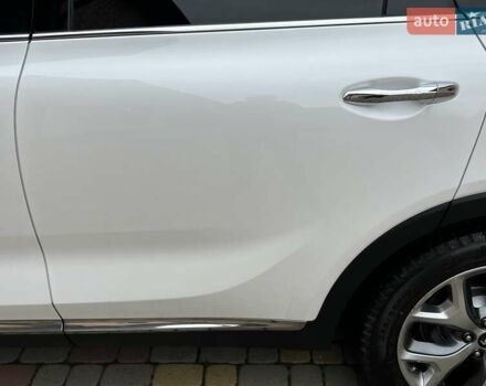 Белый Киа Соренто, объемом двигателя 2.2 л и пробегом 207 тыс. км за 22350 $, фото 68 на Automoto.ua