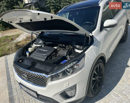 Белый Киа Соренто, объемом двигателя 2.2 л и пробегом 165 тыс. км за 21000 $, фото 14 на Automoto.ua