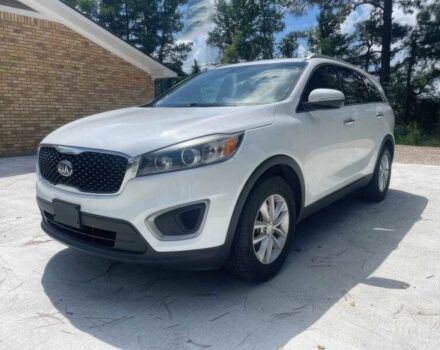 Белый Киа Соренто, объемом двигателя 2.4 л и пробегом 99 тыс. км за 15000 $, фото 2 на Automoto.ua