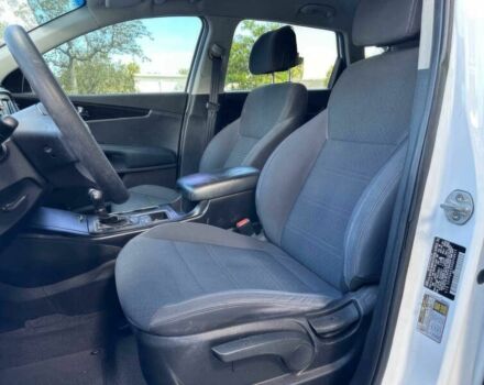 Кіа Соренто 2017 у Львові на Automoto.ua Білий Кіа Соренто, об'ємом двигуна 2.4 л та пробігом 61 тис. км за 10000 $, фото 8 на Automoto.ua