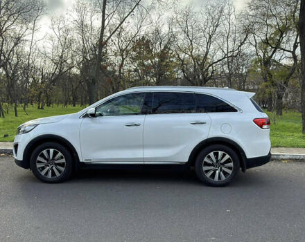 Білий Кіа Соренто, об'ємом двигуна 2.2 л та пробігом 115 тис. км за 25500 $, фото 8 на Automoto.ua