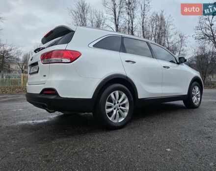 Білий Кіа Соренто, об'ємом двигуна 2.36 л та пробігом 67 тис. км за 14900 $, фото 4 на Automoto.ua