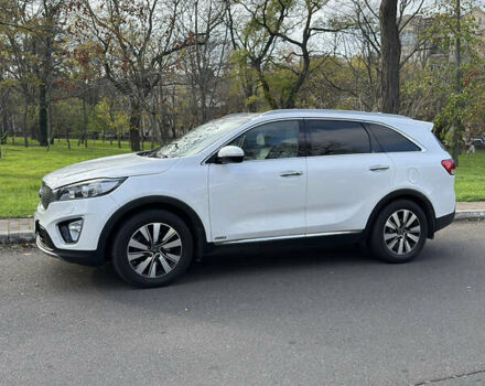 Білий Кіа Соренто, об'ємом двигуна 2.2 л та пробігом 115 тис. км за 25500 $, фото 7 на Automoto.ua