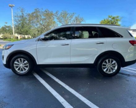 Кіа Соренто 2017 у Львові на Automoto.ua Білий Кіа Соренто, об'ємом двигуна 2.4 л та пробігом 61 тис. км за 10000 $, фото 4 на Automoto.ua