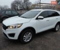 Белый Киа Соренто, объемом двигателя 2.4 л и пробегом 135 тыс. км за 15200 $, фото 8 на Automoto.ua