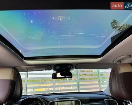 Киа Соренто 2017 в Ровно на Automoto.ua Белый Киа Соренто, объемом двигателя 2.2 л и пробегом 84 тыс. км за 26200 $, фото 4 на Automoto.ua