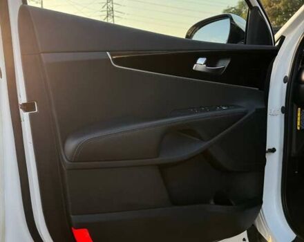 Белый Киа Соренто, объемом двигателя 2 л и пробегом 155 тыс. км за 23200 $, фото 18 на Automoto.ua