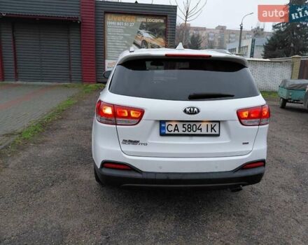 Белый Киа Соренто, объемом двигателя 2.4 л и пробегом 135 тыс. км за 15200 $, фото 7 на Automoto.ua
