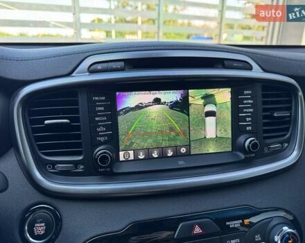 Киа Соренто 2017 в Ровно на Automoto.ua Белый Киа Соренто, объемом двигателя 2.2 л и пробегом 84 тыс. км за 26200 $, фото 24 на Automoto.ua