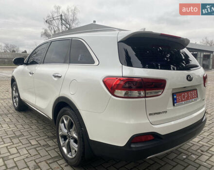 Белый Киа Соренто, объемом двигателя 2 л и пробегом 149 тыс. км за 22900 $, фото 3 на Automoto.ua