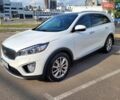 Белый Киа Соренто, объемом двигателя 2.2 л и пробегом 202 тыс. км за 24000 $, фото 1 на Automoto.ua