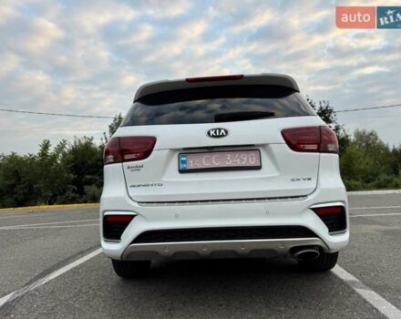 Білий Кіа Соренто, об'ємом двигуна 3.3 л та пробігом 70 тис. км за 23500 $, фото 20 на Automoto.ua
