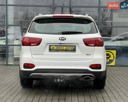 Білий Кіа Соренто, об'ємом двигуна 2.2 л та пробігом 51 тис. км за 31000 $, фото 5 на Automoto.ua