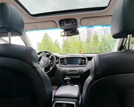 Киа Соренто 2018 в Киеве на Automoto.ua Белый Киа Соренто, объемом двигателя 2.2 л и пробегом 185 тыс. км за 20999 $, фото 3 на Automoto.ua