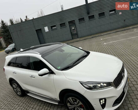 Білий Кіа Соренто, об'ємом двигуна 2.2 л та пробігом 171 тис. км за 28500 $, фото 29 на Automoto.ua