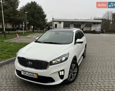 Білий Кіа Соренто, об'ємом двигуна 2.2 л та пробігом 171 тис. км за 28500 $, фото 4 на Automoto.ua