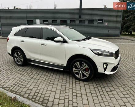 Білий Кіа Соренто, об'ємом двигуна 2.2 л та пробігом 171 тис. км за 28500 $, фото 27 на Automoto.ua