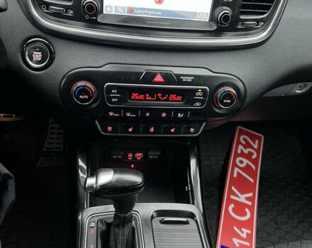 Білий Кіа Соренто, об'ємом двигуна 2.2 л та пробігом 171 тис. км за 28500 $, фото 51 на Automoto.ua