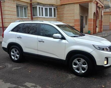 Белый Киа Соренто, объемом двигателя 0 л и пробегом 107 тыс. км за 11800 $, фото 2 на Automoto.ua