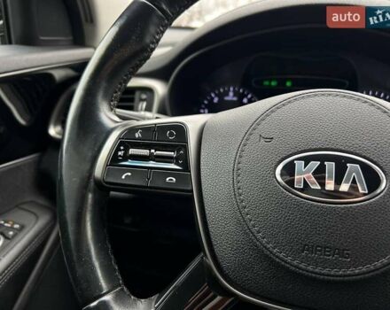 Білий Кіа Соренто, об'ємом двигуна 2.2 л та пробігом 51 тис. км за 31000 $, фото 13 на Automoto.ua