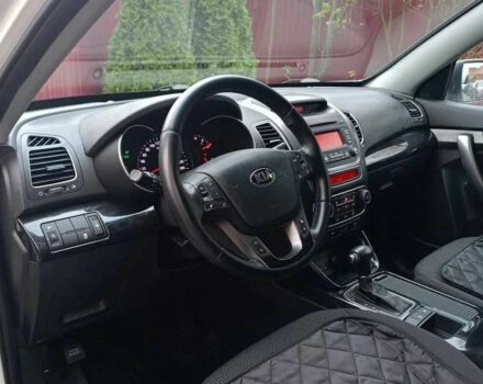 Белый Киа Соренто, объемом двигателя 0 л и пробегом 107 тыс. км за 11800 $, фото 12 на Automoto.ua