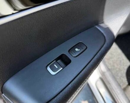 Белый Киа Соренто, объемом двигателя 0 л и пробегом 127 тыс. км за 13000 $, фото 14 на Automoto.ua