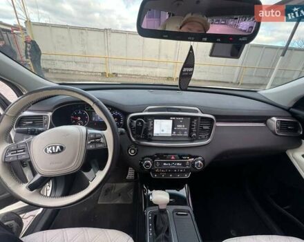 Белый Киа Соренто, объемом двигателя 2.2 л и пробегом 156 тыс. км за 27999 $, фото 12 на Automoto.ua