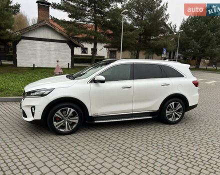 Білий Кіа Соренто, об'ємом двигуна 2.2 л та пробігом 171 тис. км за 28500 $, фото 5 на Automoto.ua