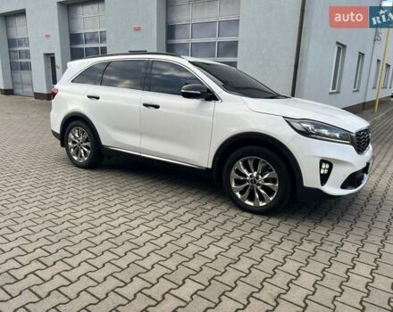 Белый Киа Соренто, объемом двигателя 2.2 л и пробегом 156 тыс. км за 27999 $, фото 5 на Automoto.ua