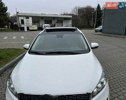 Білий Кіа Соренто, об'ємом двигуна 2.2 л та пробігом 171 тис. км за 28500 $, фото 32 на Automoto.ua