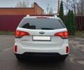 Белый Киа Соренто, объемом двигателя 0 л и пробегом 107 тыс. км за 11800 $, фото 6 на Automoto.ua