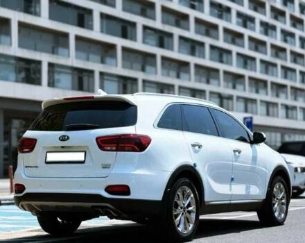 Белый Киа Соренто, объемом двигателя 0 л и пробегом 127 тыс. км за 13000 $, фото 1 на Automoto.ua