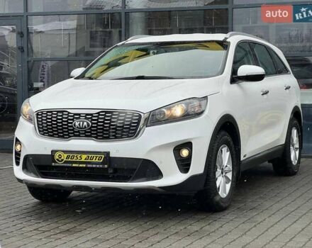 Білий Кіа Соренто, об'ємом двигуна 2.2 л та пробігом 51 тис. км за 31000 $, фото 2 на Automoto.ua