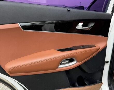 Киа Соренто 2018 в Луцке на Automoto.ua Белый Киа Соренто, объемом двигателя 2.2 л и пробегом 187 тыс. км за 24350 $, фото 10 на Automoto.ua