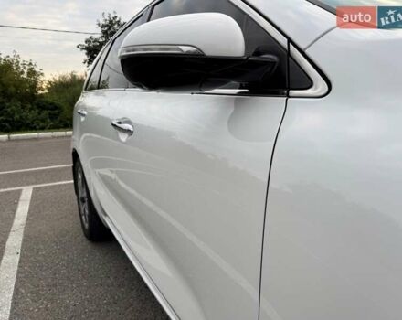 Білий Кіа Соренто, об'ємом двигуна 3.3 л та пробігом 70 тис. км за 23500 $, фото 13 на Automoto.ua