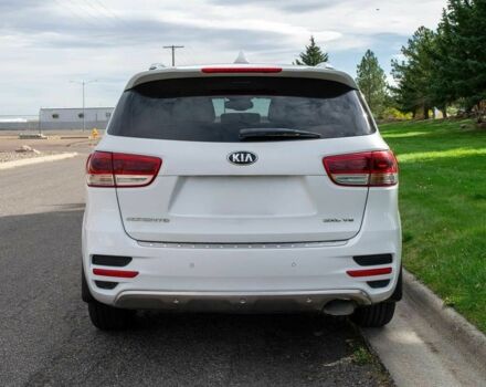 Белый Киа Соренто, объемом двигателя 3.3 л и пробегом 36 тыс. км за 14000 $, фото 4 на Automoto.ua